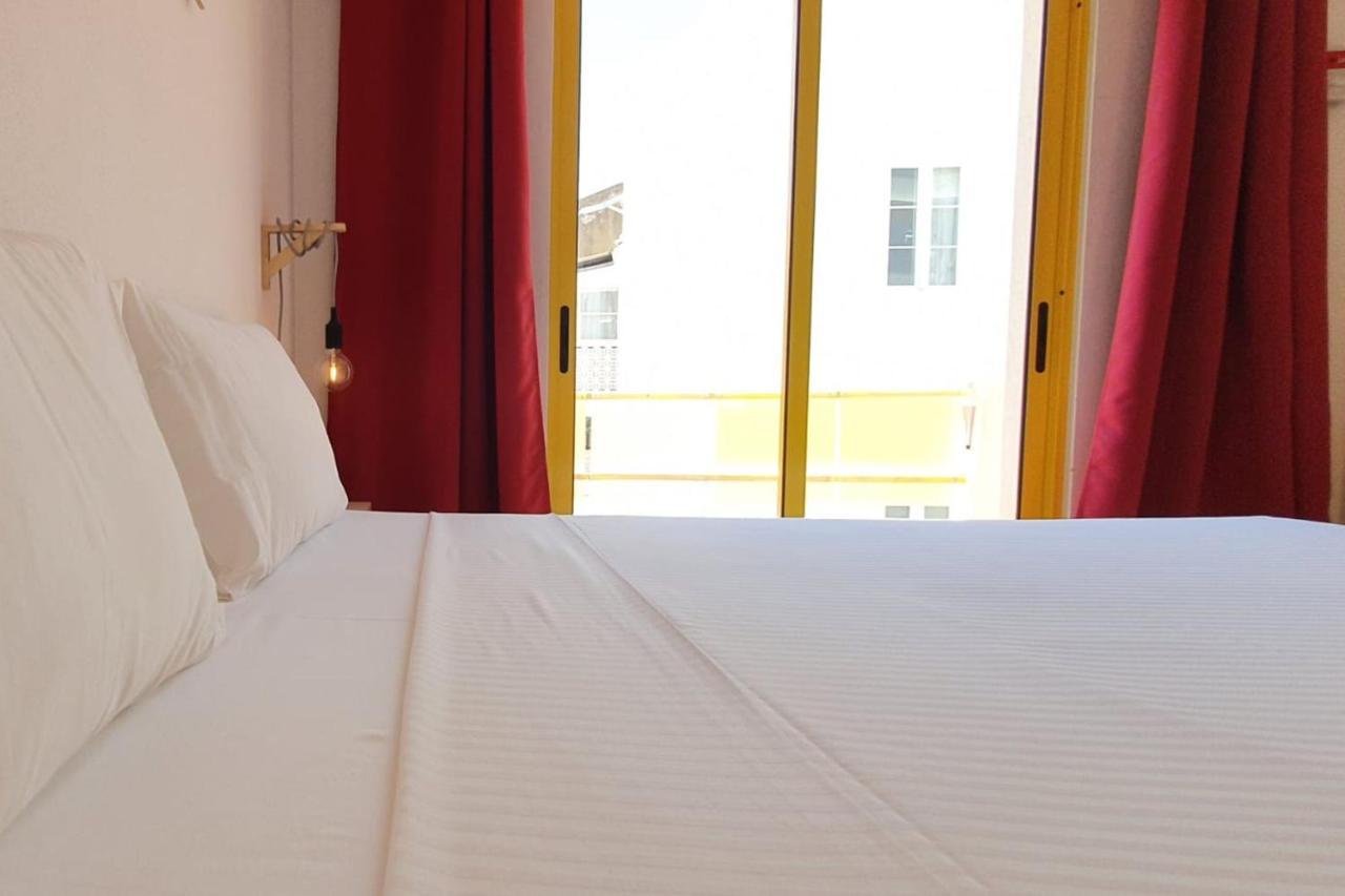 Lovelystay - Yellow Submarine House Λάγος Εξωτερικό φωτογραφία