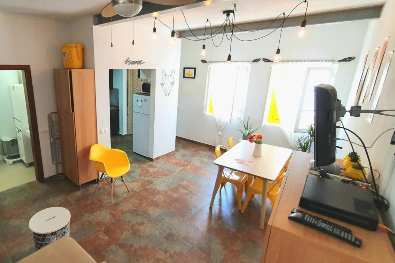 Lovelystay - Yellow Submarine House Λάγος Εξωτερικό φωτογραφία